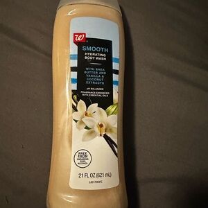 Smooth Hydrating Body Wash - Cream